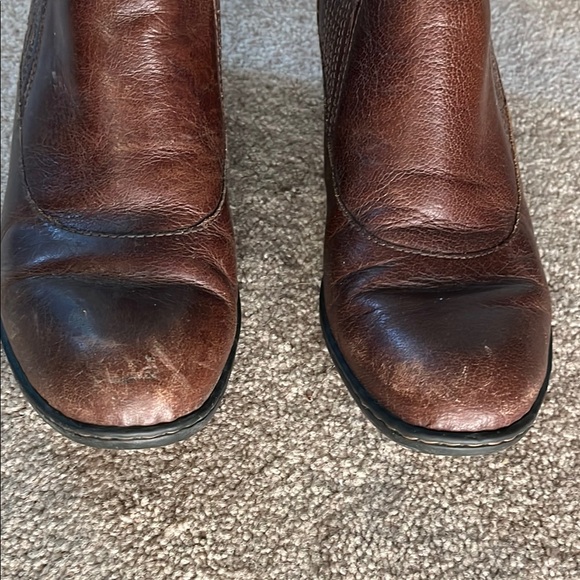 Born Brown Ankle Boots Timeless Leather Booties - Picture 4 of 7